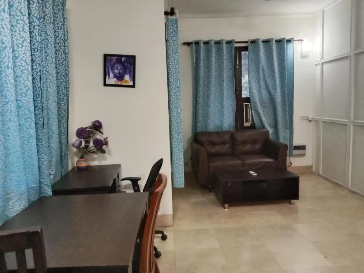 Bedchambers Serviced Apartments, Sushant Lok Gurgaon Daire